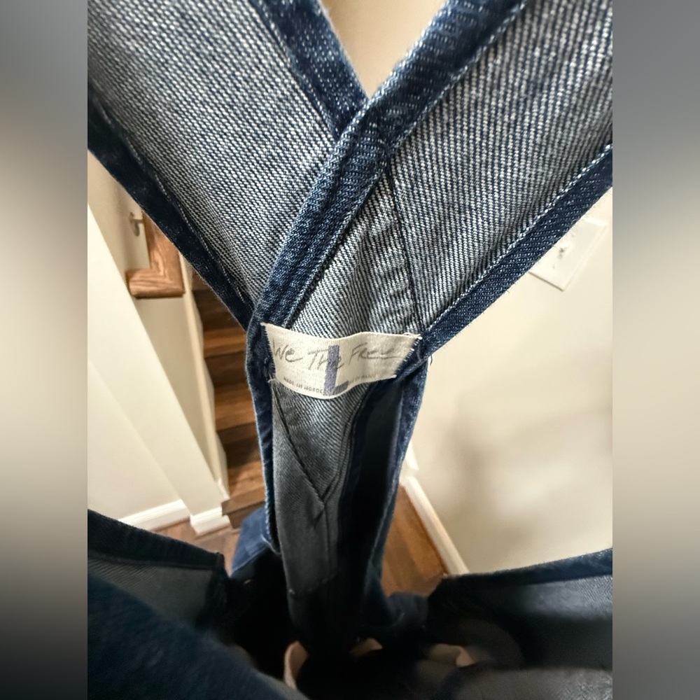 Free People Ziggy Overalls - Dark Wash Denim - LARGE - Picture 2 of 4